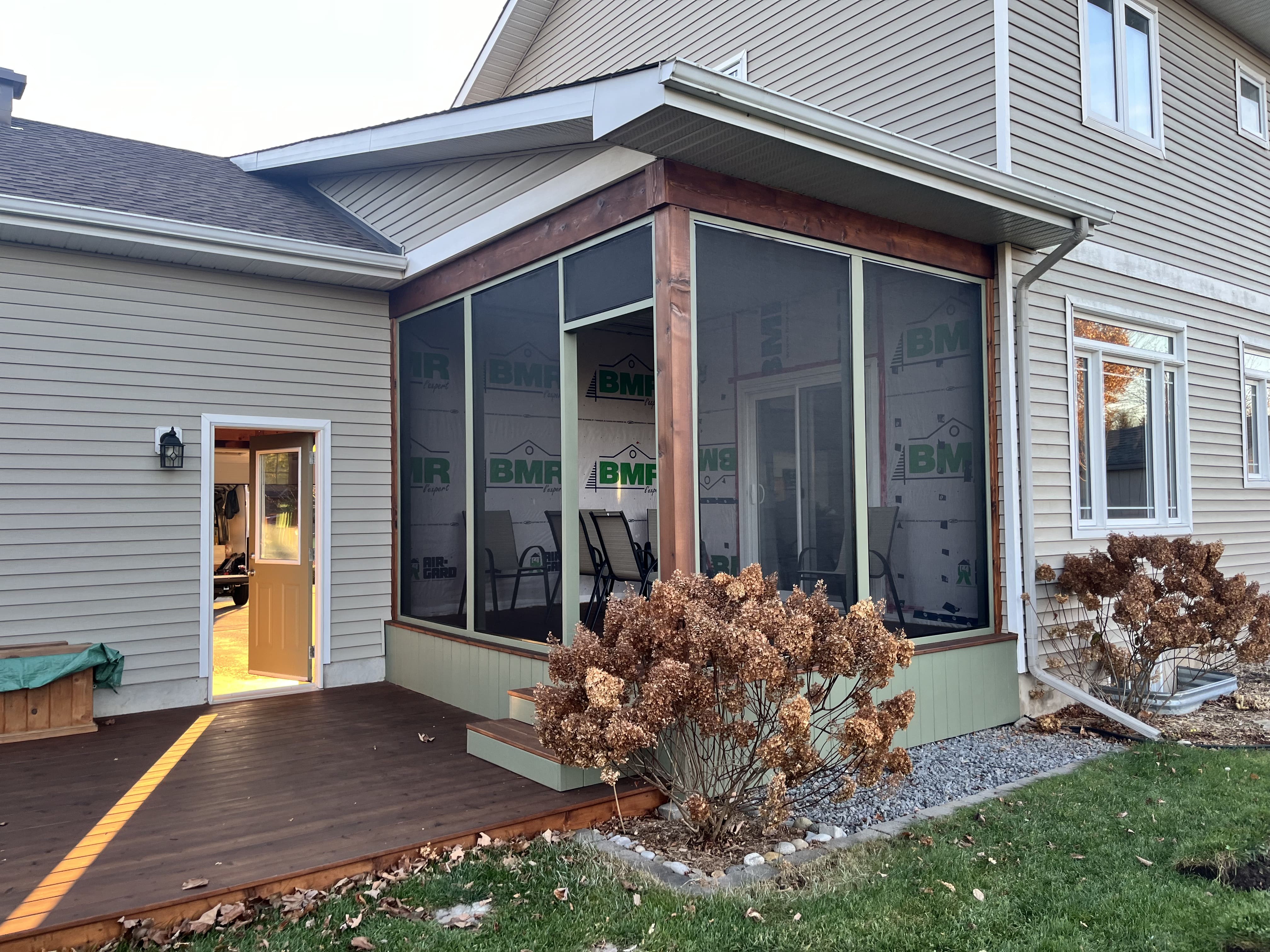 Screen Porch-5